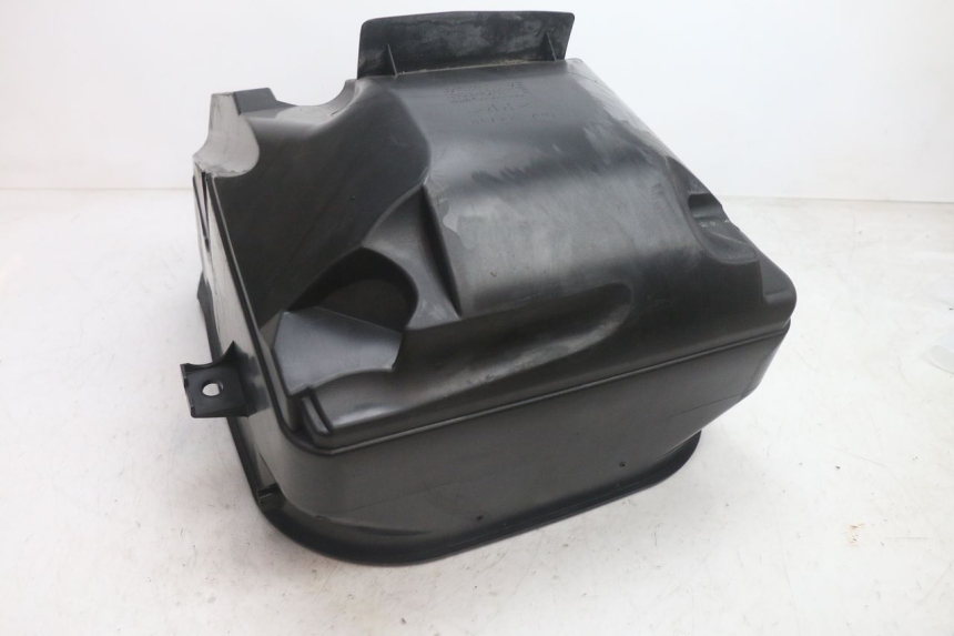 photo de UNDERSEAT STORAGE YAMAHA XP T-MAX ABS 500 (2005 - 2005) - Zoom on usage condition
