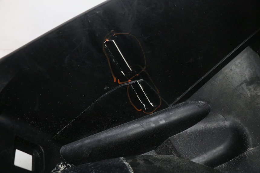 photo de UNDERSEAT STORAGE YAMAHA XP T-MAX ABS 500 (2005 - 2005) - Product overview