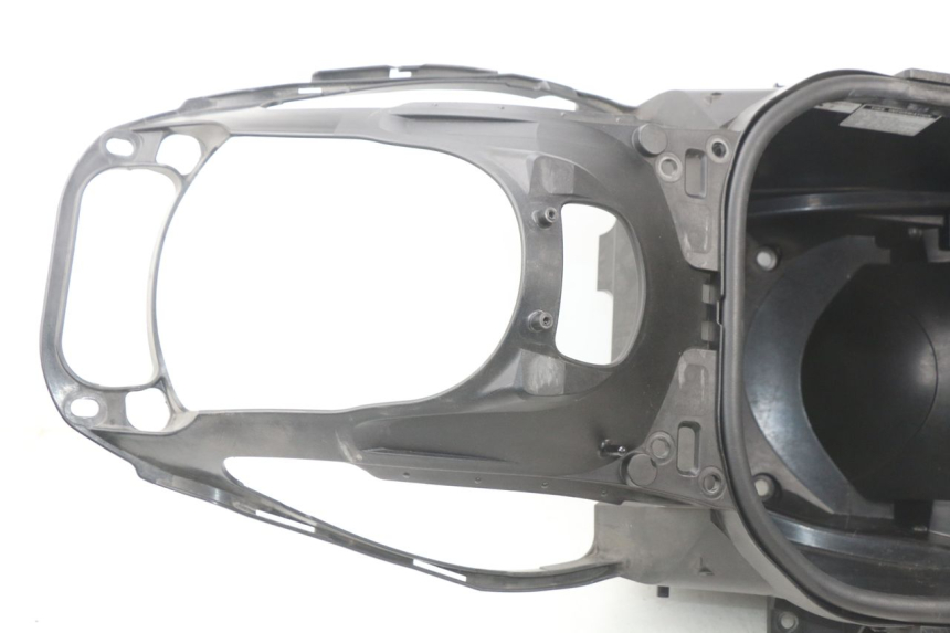 photo de UNDERSEAT STORAGE YAMAHA XP T-MAX TMAX 500 (2008 - 2012) - Surface and material condition