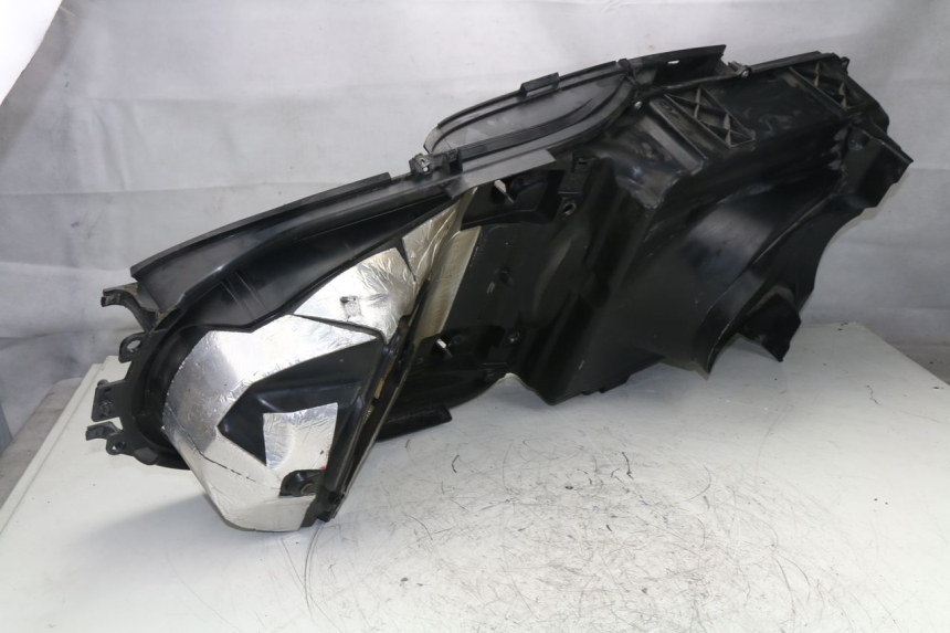 photo de UNDERSEAT STORAGE YAMAHA YP MAJESTY ABS 400 (2007 - 2009) - Component detail