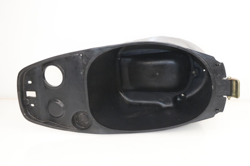 photo de UNDERSEAT STORAGE YIYING YY T POWER MAX 125 (2006 - 2016) - Main view