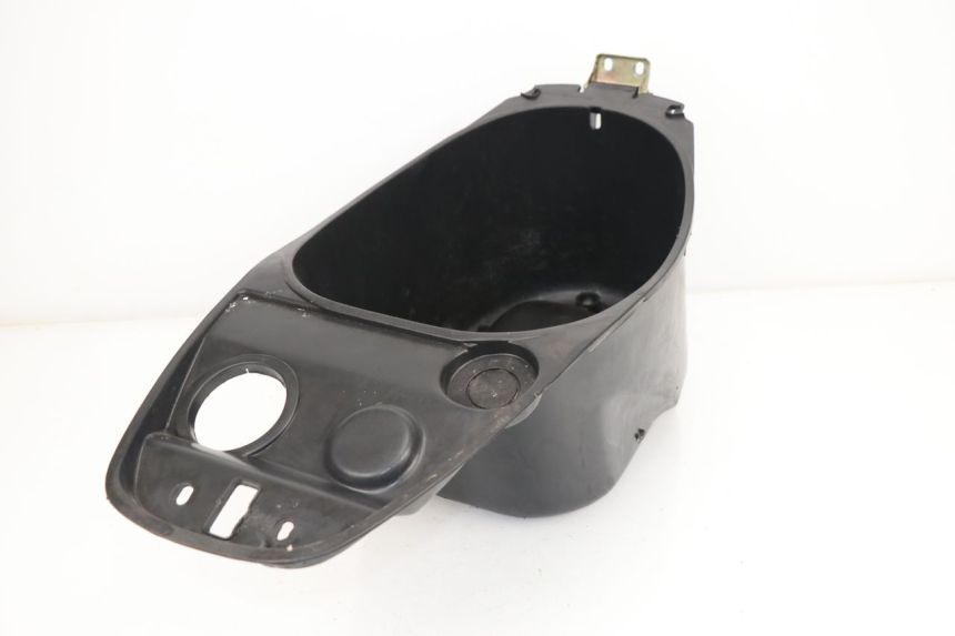 photo de UNDERSEAT STORAGE YIYING YY T POWER MAX 125 (2006 - 2016) - Alternative perspective