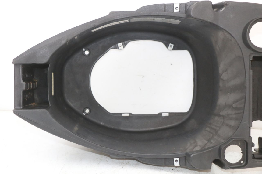 photo de SEAT STORAGE BOX PIAGGIO ZIP 2T 50 (2009 - 2019) - Component detail