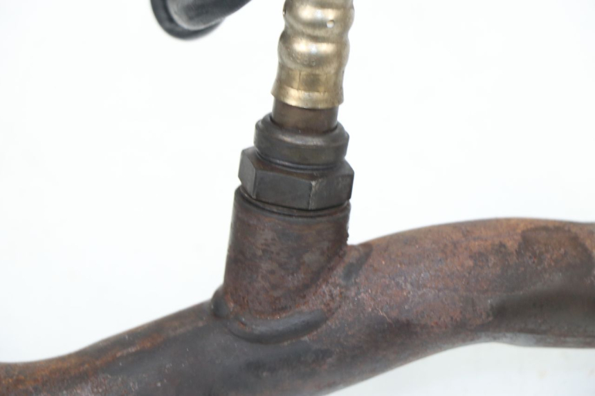 photo de EXHAUST PIPE PEUGEOT SATELIS 125 (2006 - 2009) - Technical close-up