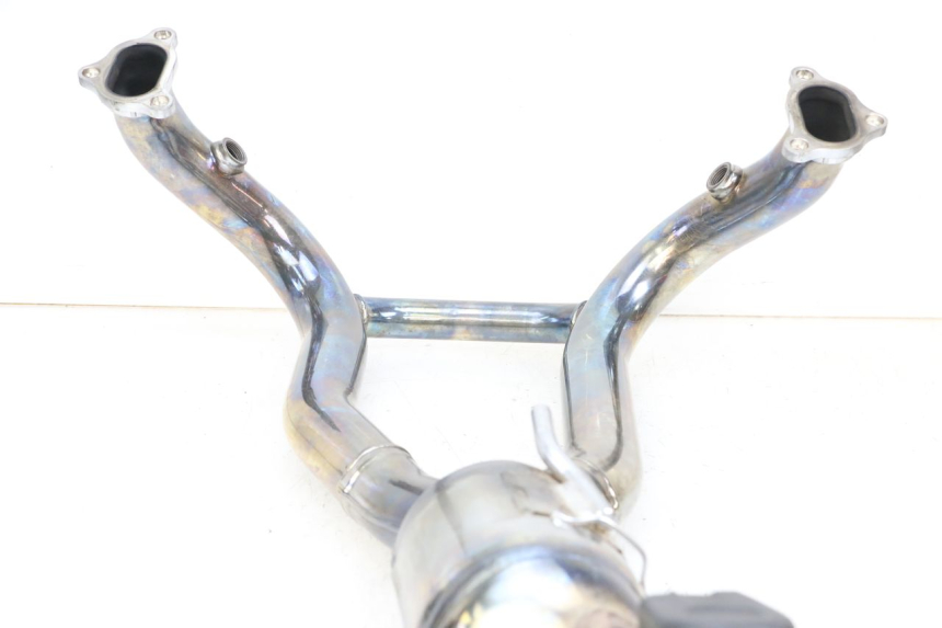 photo de EXHAUST PIPE BMW R GS 1250 (2021 - 2024) - Focus on structure