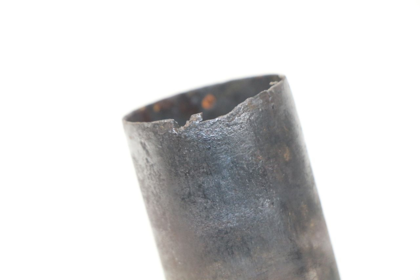 photo de EXHAUST PIPE PEUGEOT SATELIS 500 (2007 - 2013) - Zoom on usage condition