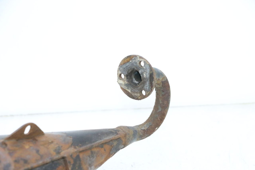 photo de EXHAUST PIPE PEUGEOT TREKKER 50 (1995 - 2004) - Fixing points details