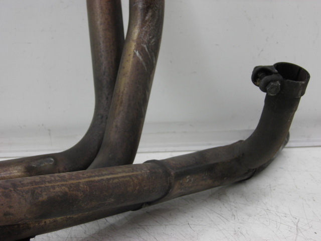 photo de EXHAUST PIPE TRIUMPH TROPHY 1200 (1996 - 2003) - Detailed visual inspection