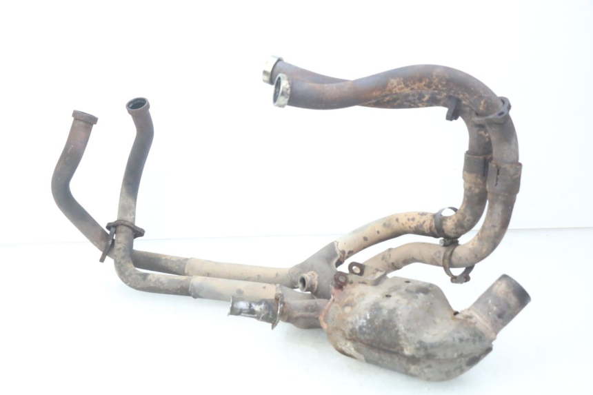 photo de EXHAUST PIPE HONDA VFR FI RC46 800 (1998 - 2001) - Focus on structure