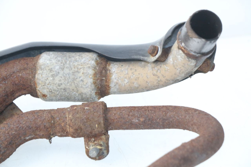 photo de EXHAUST PIPE HONDA XLV VARADERO 125 (2000 - 2006) - Distinctive features