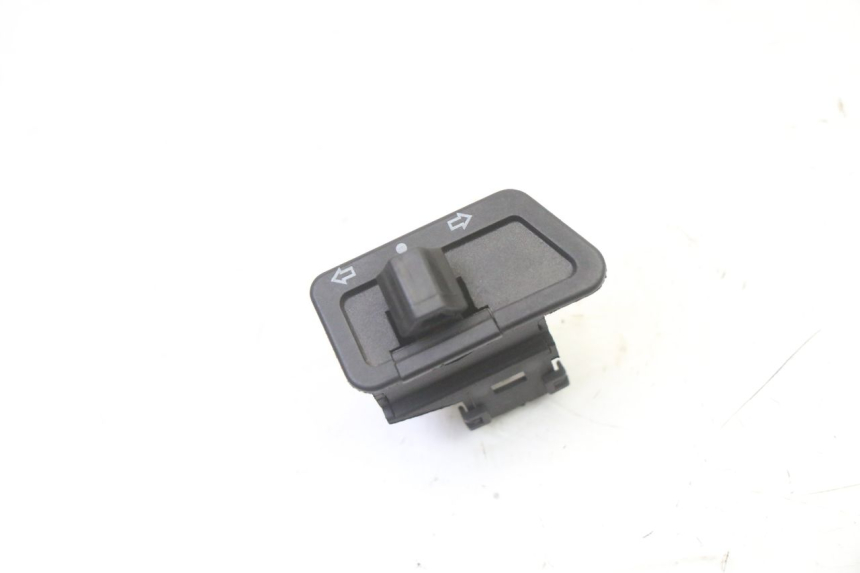 photo de TURN SIGNAL SWITCH MOTRON BREEZY 4T 50 (2021 - 2025) - Main view