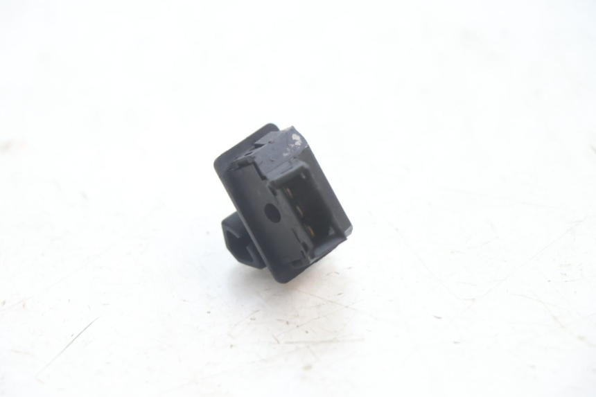 photo de TURN SIGNAL SWITCH PEUGEOT BUXY 50 (1993 - 1998) - Technical close-up
