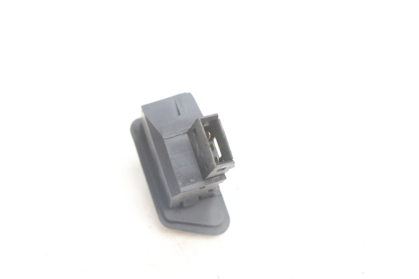 photo de TURN SIGNAL SWITCH TGB CITY RS 50 (2011 - 2016) - Alternative perspective