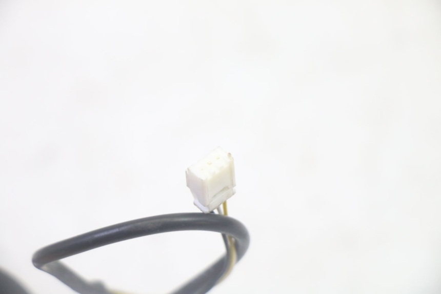 photo de TURN SIGNAL SWITCH SEGWAY NINEBOT F65I 1 - Fixing points details