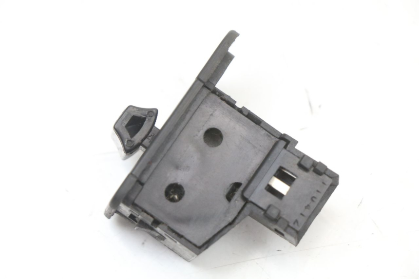 photo de TURN SIGNAL SWITCH SYM FIDDLE 2 50 (2008 - 2013) - Alternative perspective