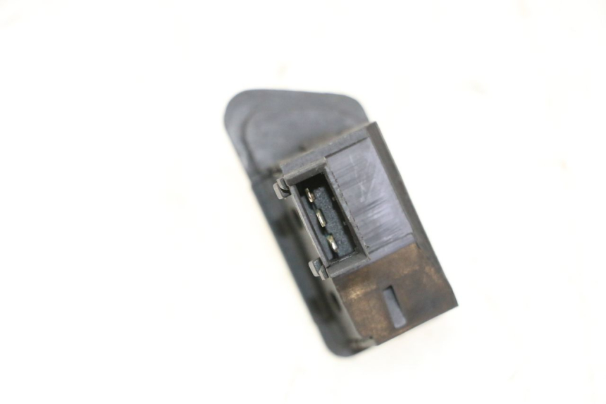 photo de TURN SIGNAL SWITCH SYM FIDDLE 2 50 (2008 - 2013) - Zoom on usage condition