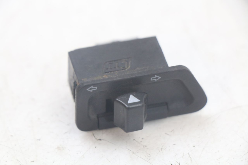 photo de TURN SIGNAL SWITCH SYM FIDDLE 3 III 125 (2014 - 2020) - Main view