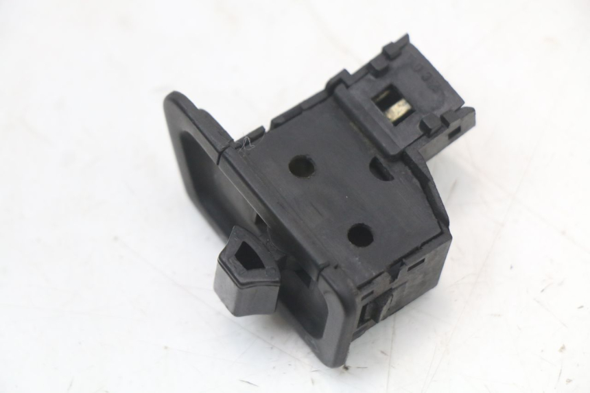 photo de TURN SIGNAL SWITCH SYM FIDDLE 3 III 50 (2014 - 2020) - Alternative perspective