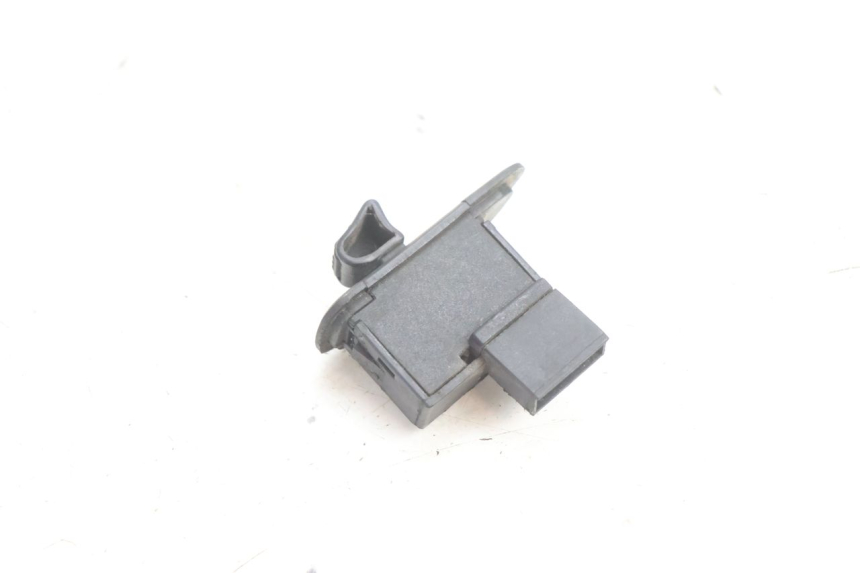 photo de TURN SIGNAL SWITCH PIAGGIO FLY 2T 50 (2004 - 2017) - Zoom on usage condition