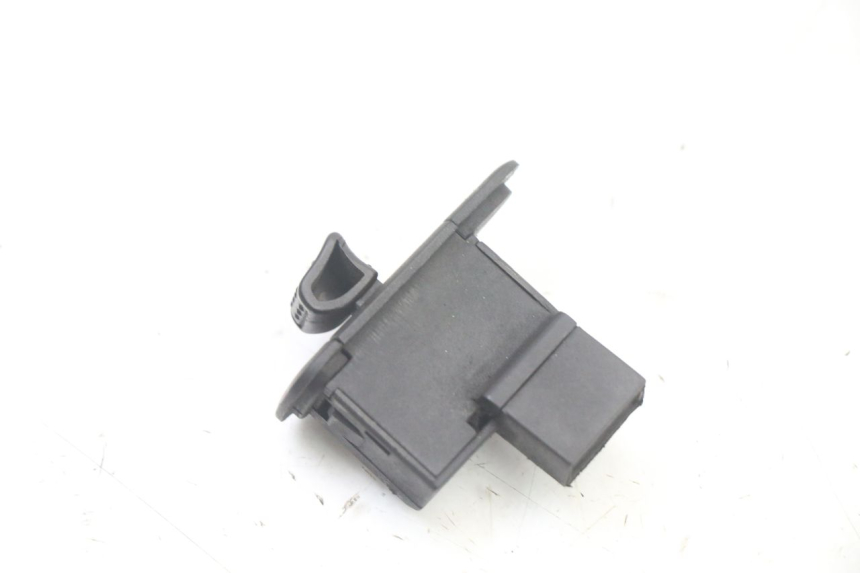 photo de TURN SIGNAL SWITCH GILERA STALKER 50 (1997 - 2005) - Zoom on usage condition