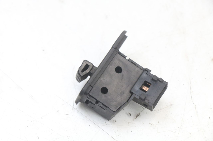 photo de TURN SIGNAL SWITCH HONDA NES AROBASE 125 (2000 - 2003) - Alternative perspective
