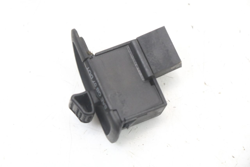photo de TURN SIGNAL SWITCH PIAGGIO LIBERTY 4T 50 (2004 - 2008) - Alternative perspective