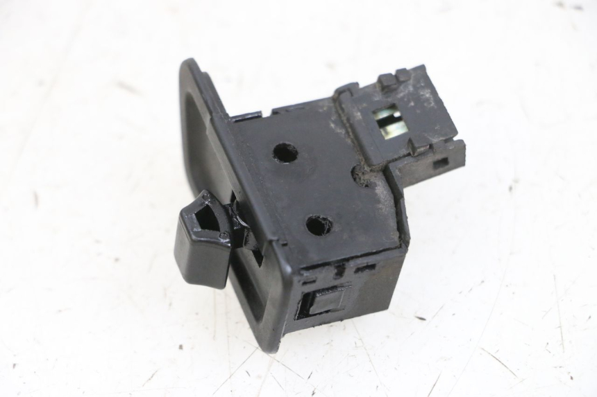 photo de TURN SIGNAL SWITCH KYMCO LIKE 125 (2009 - 2016) - Alternative perspective