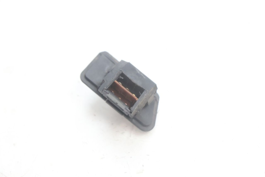 photo de TURN SIGNAL SWITCH KYMCO LIKE 125 (2009 - 2016) - Alternative perspective