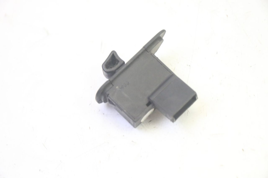 photo de TURN SIGNAL SWITCH PIAGGIO MP3 LT 400 (2007 - 2012) - Zoom on usage condition