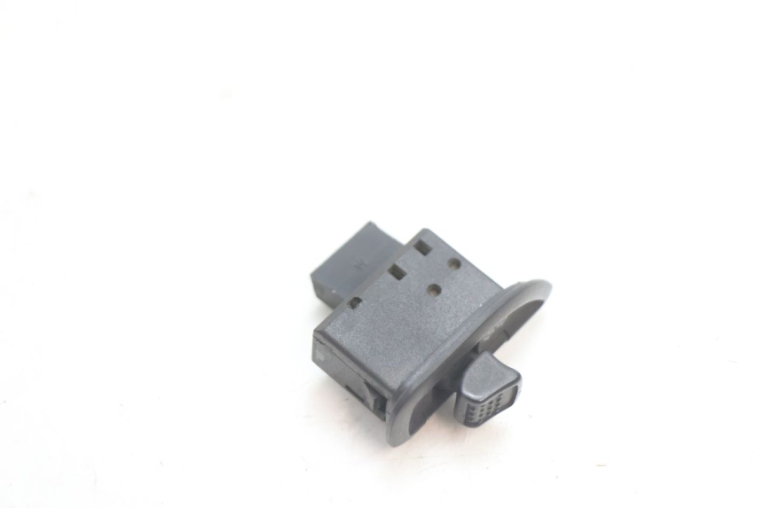photo de TURN SIGNAL SWITCH PIAGGIO MP3 LT 300 (2010 - 2016) - Component detail