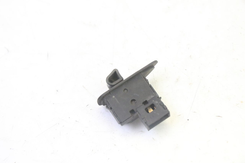 photo de TURN SIGNAL SWITCH PIAGGIO MP3 500 (2011 - 2015) - Zoom on usage condition