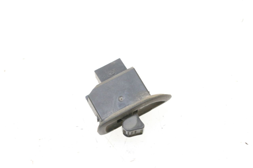 photo de TURN SIGNAL SWITCH PIAGGIO MP3 125 (2006 - 2014) - Component detail