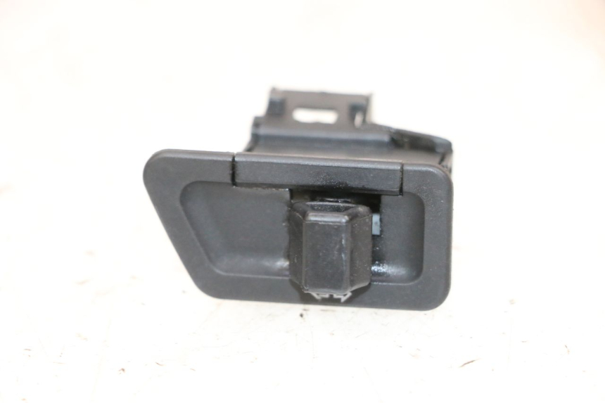 photo de TURN SIGNAL SWITCH YAMAHA NEO'S NEOS 2T 50 (1998 - 2007) - Alternative perspective