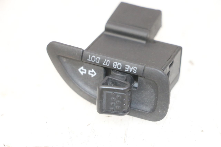 photo de TURN SIGNAL SWITCH PIAGGIO NEW TYPHOON 50 (2018 - 2021) - Main view