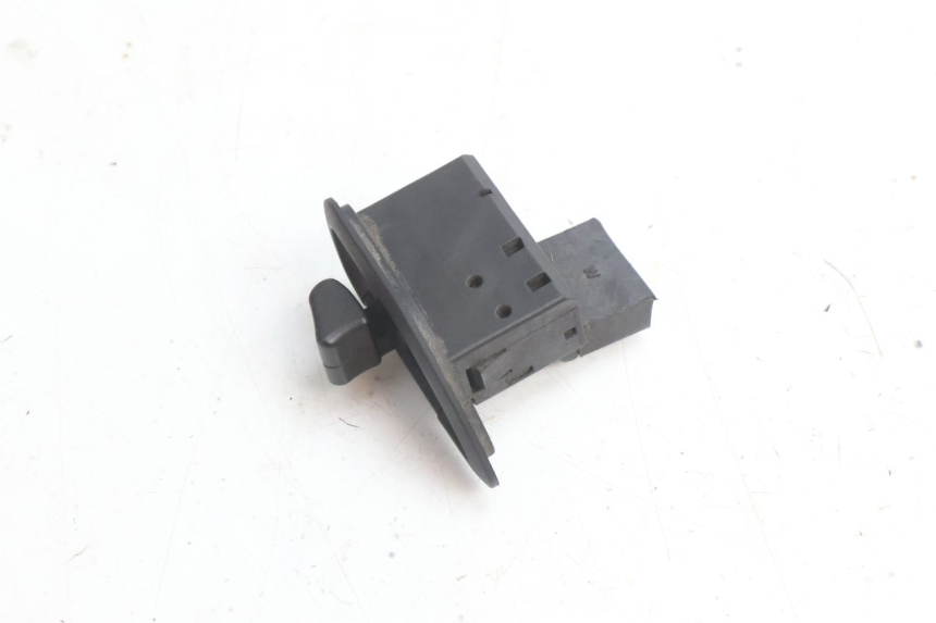 photo de TURN SIGNAL SWITCH PIAGGIO NEW TYPHOON 50 (2018 - 2021) - Component detail