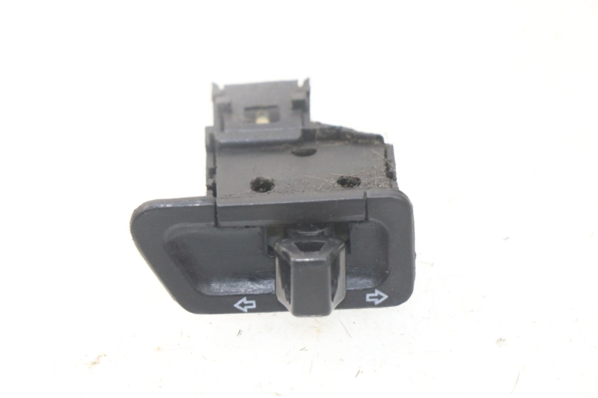 photo de TURN SIGNAL SWITCH SYM ORBIT III 3 4T 50 (2018 - 2021) - Component detail