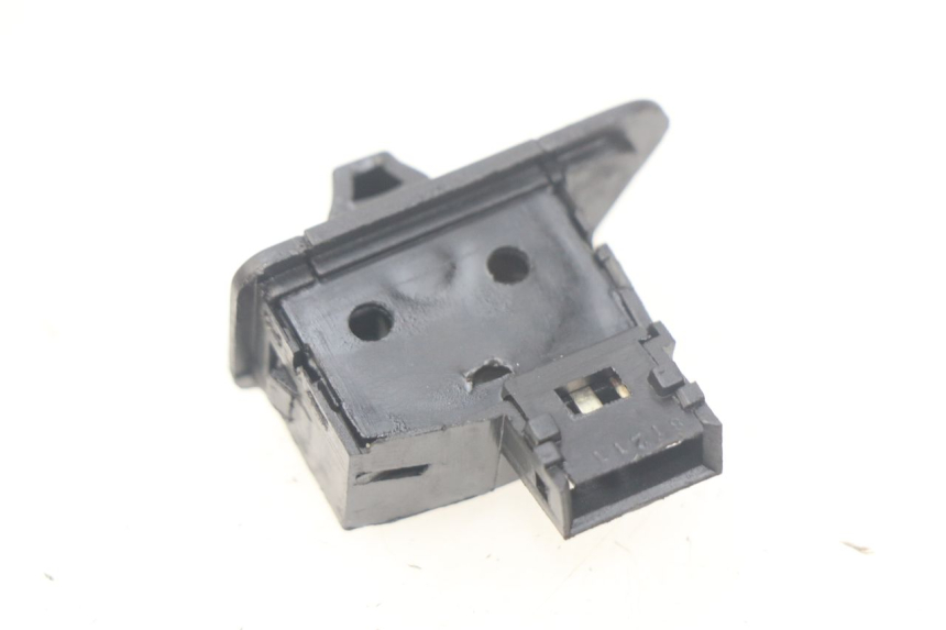 photo de TURN SIGNAL SWITCH SYM ORBIT III 3 4T 50 (2018 - 2021) - Zoom on usage condition