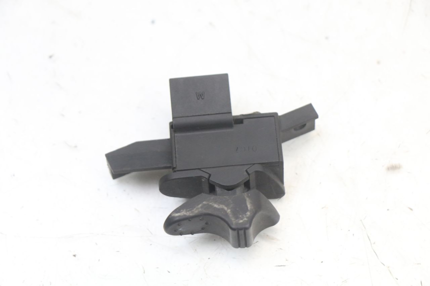 photo de TURN SIGNAL SWITCH PIAGGIO VESPA LX 2T 50 (2005 - 2013) - Component detail