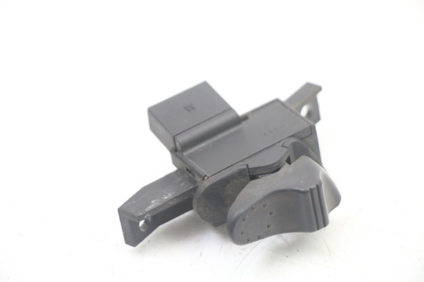 photo de TURN SIGNAL SWITCH PIAGGIO VESPA LX IE 125 (2010 - 2012) - Main view