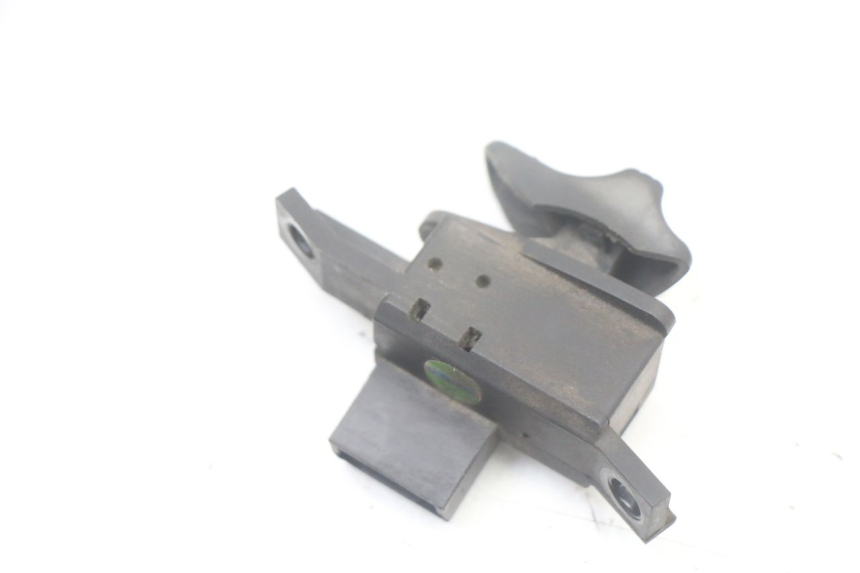 photo de TURN SIGNAL SWITCH PIAGGIO VESPA LX IE 125 (2010 - 2012) - Alternative perspective