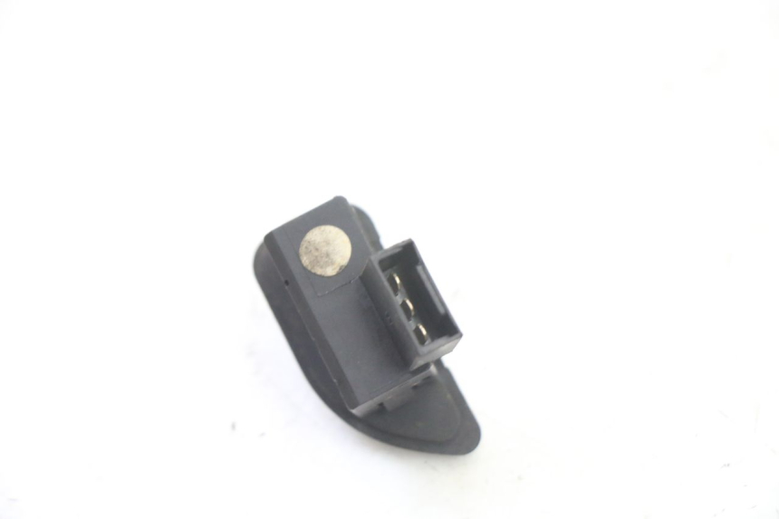 photo de TURN SIGNAL SWITCH APRILIA SR 2T 50 (2018 - 2022) - Technical close-up