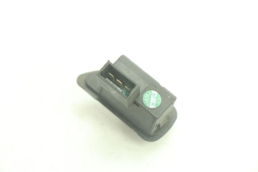 photo de TURN SIGNAL SWITCH GILERA STALKER 50 (2004 - 2014) - Zoom on usage condition