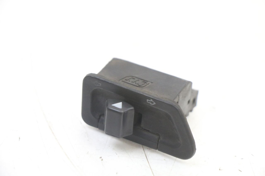 photo de TURN SIGNAL SWITCH SYM FIDDLE 3 III 125 (2014 - 2020) - Main view