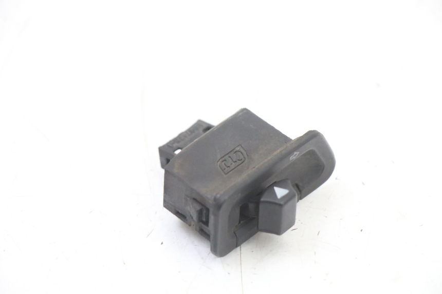 photo de TURN SIGNAL SWITCH SYM FIDDLE 3 III 125 (2014 - 2020) - Component detail