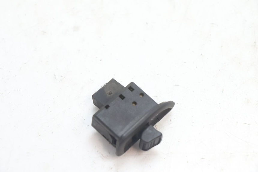 photo de TURN SIGNAL SWITCH PIAGGIO TYPHOON 50 (2000 - 2009) - Component detail