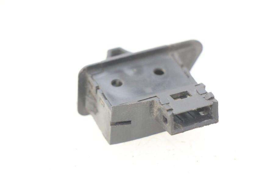 photo de TURN SIGNAL SWITCH EUROCKA VIRTUALITY GT 4T 50 (2011 - 2017) - Zoom on usage condition