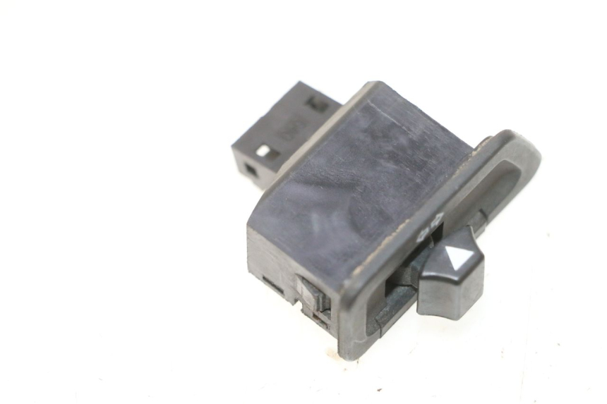 photo de TURN SIGNAL SWITCH YAMAHA XMAX X-MAX 125 (2006 - 2009) - Component detail