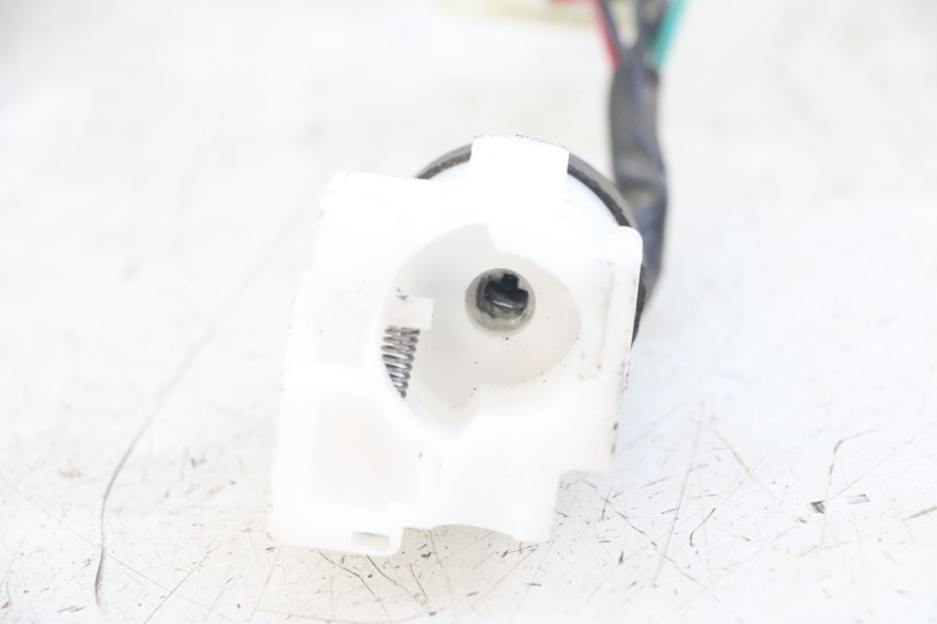 photo de IGNITION SWITCH CONTROL SYM CROX 4T 50 (2016 - 2023) - Zoom on usage condition