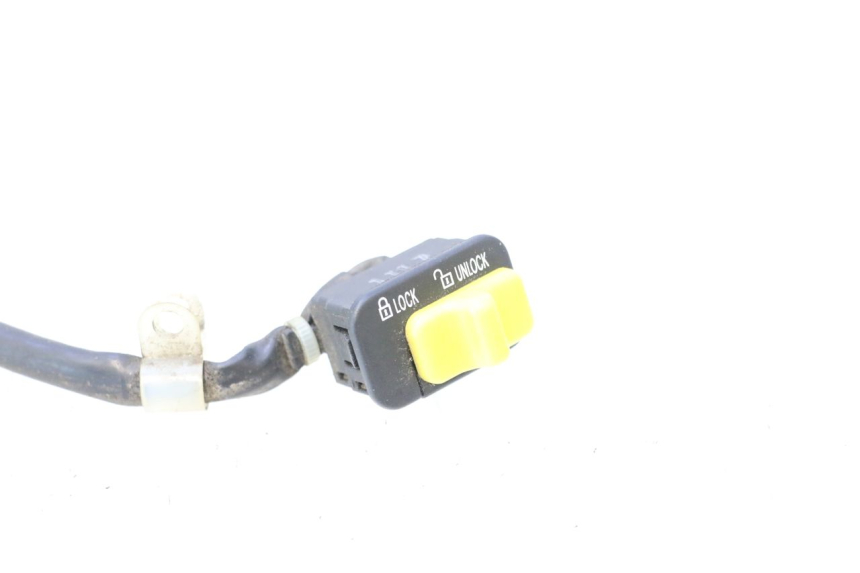 photo de SWITCH ON OFF SYM GTS EVO 125 (2009 - 2013) - Component detail