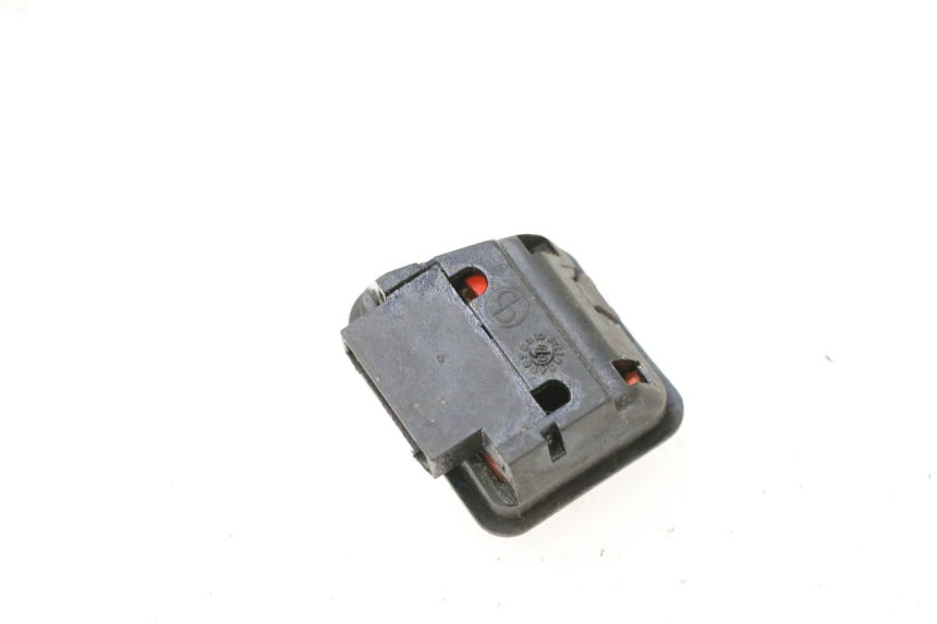 photo de IGNITION SWITCH ASSEMBLY PIAGGIO MP3 125 (2006 - 2014) - Zoom on usage condition